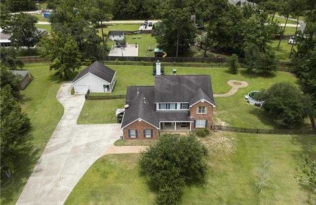 1024 CLAIRE Drive photos photos
