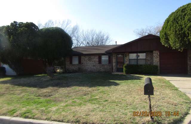 Great Home located close to Eisenhower Schools photos photos