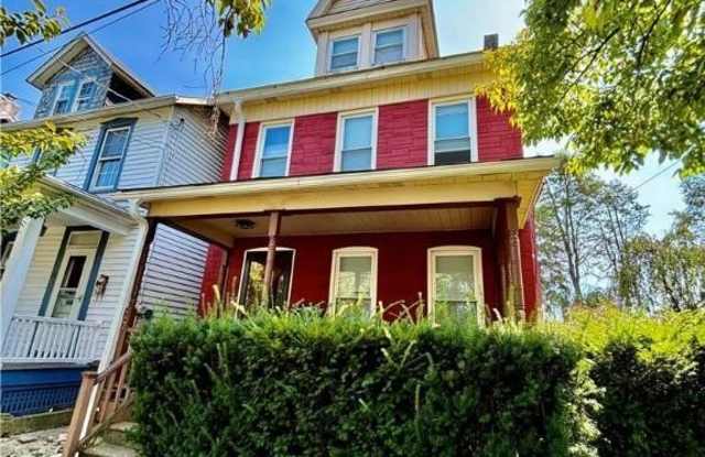 77 Laurel Street photos photos