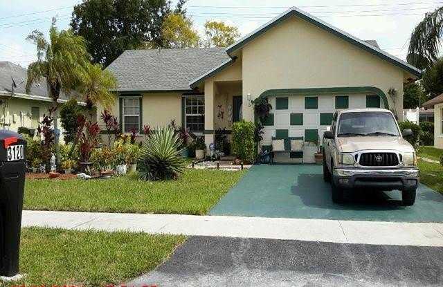 3120 NW 43rd Pl photos photos