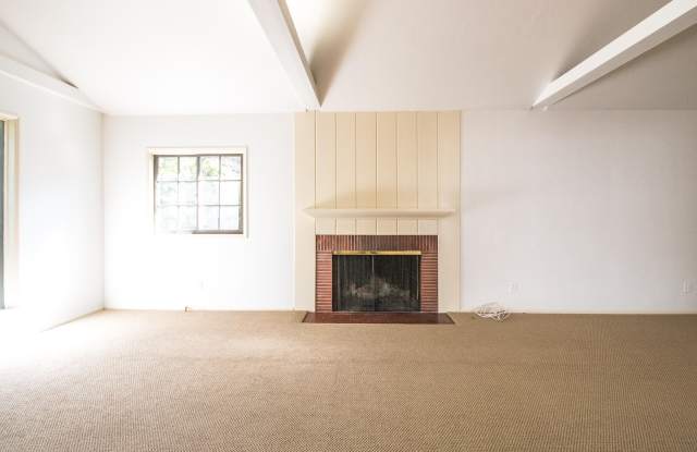 1180 Wellington Avenue Gallery 4