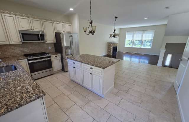 10 Oak Meadows Drive Gallery 1