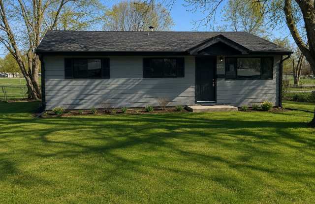 For Lease photos photos