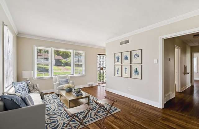 1311 Parkland Rd photos photos