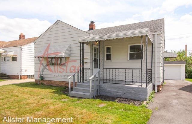 12332 Southern Ave - 12332 Southern Avenue, Garfield Heights, OH 44125