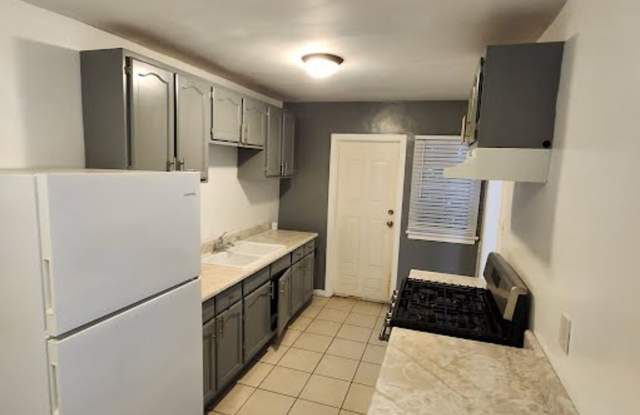 Wilton 5Plex - 5911 South Wilton Place, Los Angeles, CA 90047