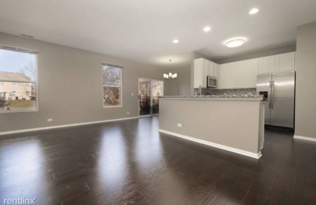 4036 Blackstone Drive Gallery 2