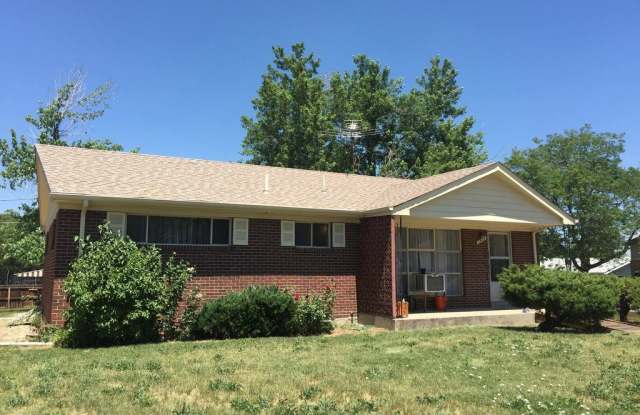 1421 W 106th Ave - 1421 West 106th Avenue, Northglenn, CO 80234