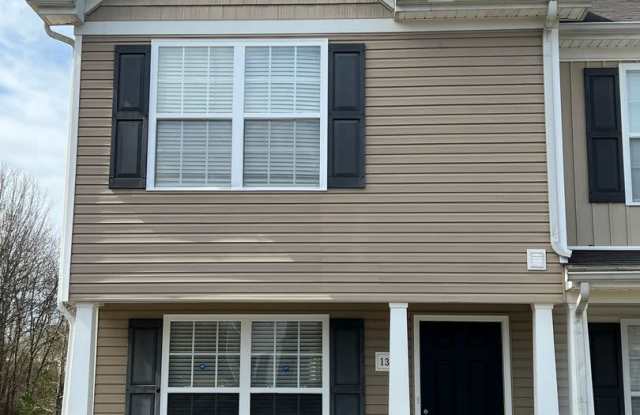 COMING SOON in JUNE !  Townhouse in Cottages Of Willowbrook -MTSU photos photos