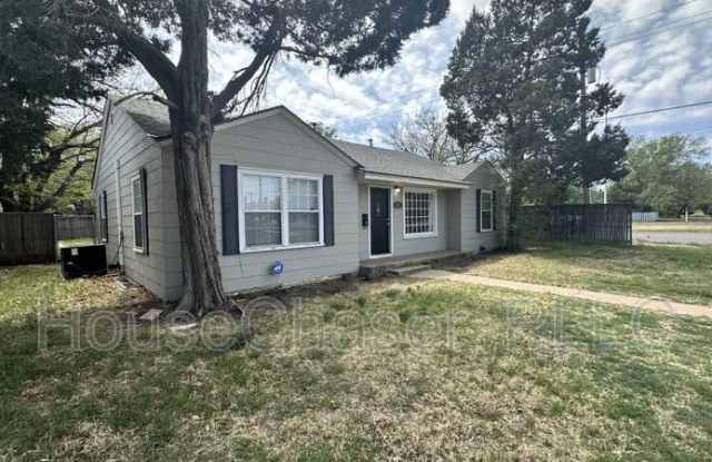 3319 26th St photos photos