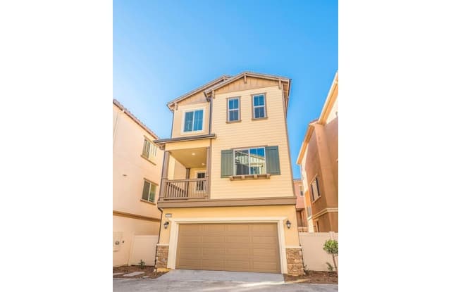 731 bella way - 731 Bella Way, Pomona, CA 91767