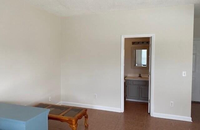 3127 Lakeside Commons Drive SE Gallery 4