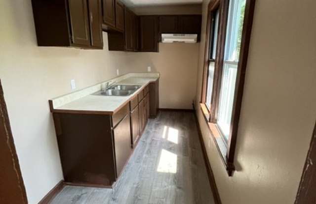 156 Ave C (Guney Events, LLC) - Up Gallery 4