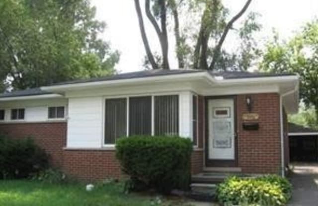 8865 KENBERTON Drive - 8865 Kenberton Drive, Oak Park, MI 48237