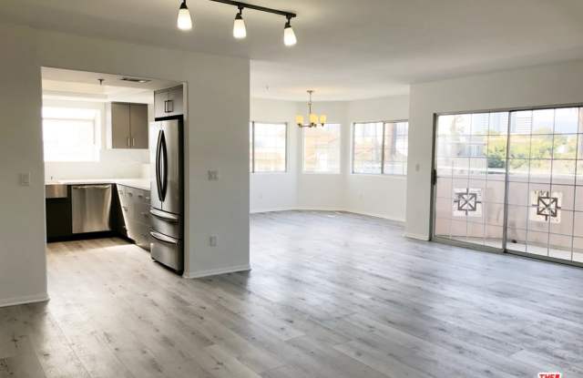 11870 IDAHO AVE - 11870 Idaho Avenue, Los Angeles, CA 90025