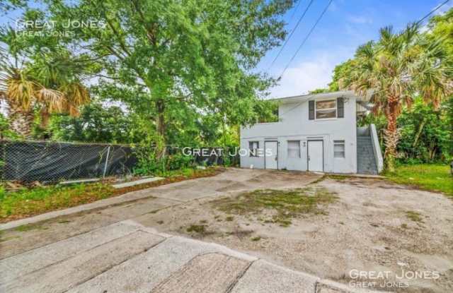 20 W 43rd St - 20 West 43rd Street, Jacksonville, FL 32208
