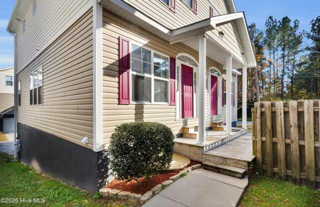 504 Sea Knight Lane - 504 Sea Knight Lane, Havelock, NC 28532