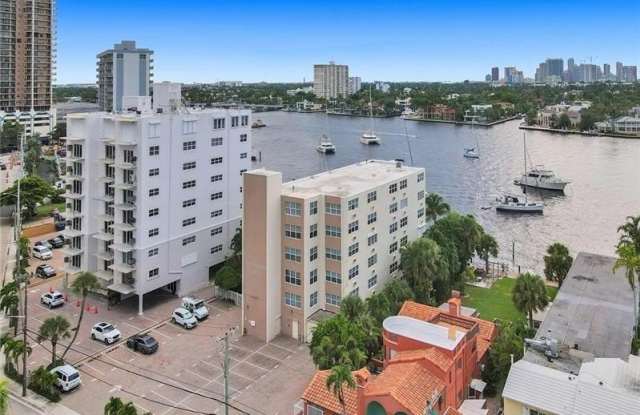 101 N Birch Road photos photos