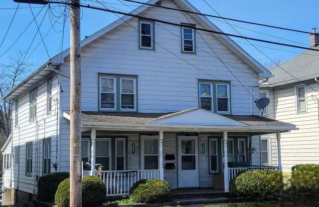 503 N Courtland Street - 503 North Courtland Street, East Stroudsburg, PA 18301