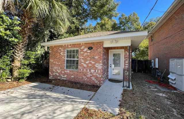 1116 N 7th Ave photos photos