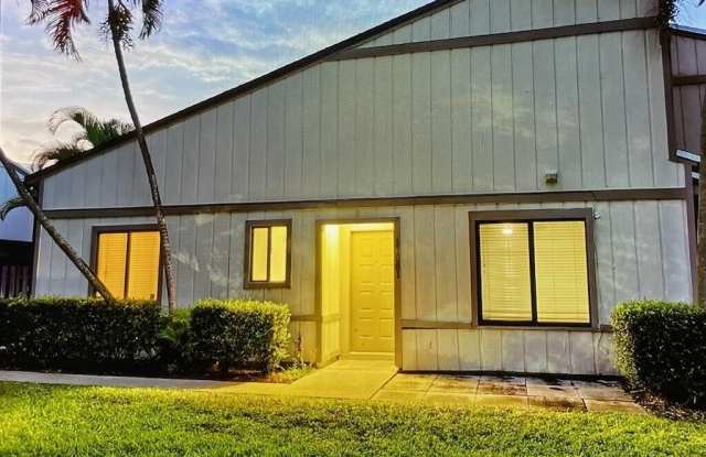 11881 Sturbridge Ln photos photos