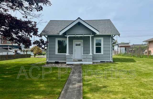 2315 Queen st photos photos