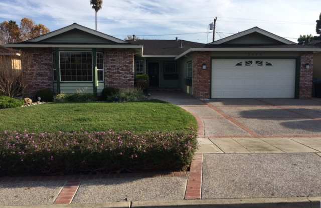 Willow Glen 3 bedroom home - 2470 La Mirada Drive, San Jose, CA 95125
