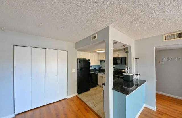3853 S LAKE Drive Gallery 4