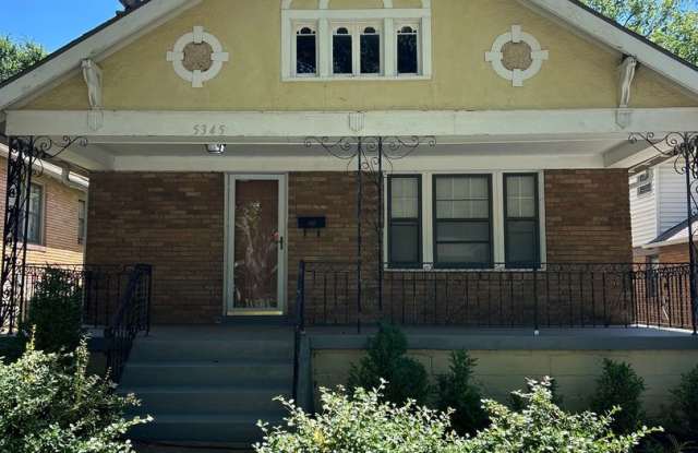 Charming 4-Bed Home with Fireplace  Hardwood Floors Near UMKC! $1825.00!! photos photos