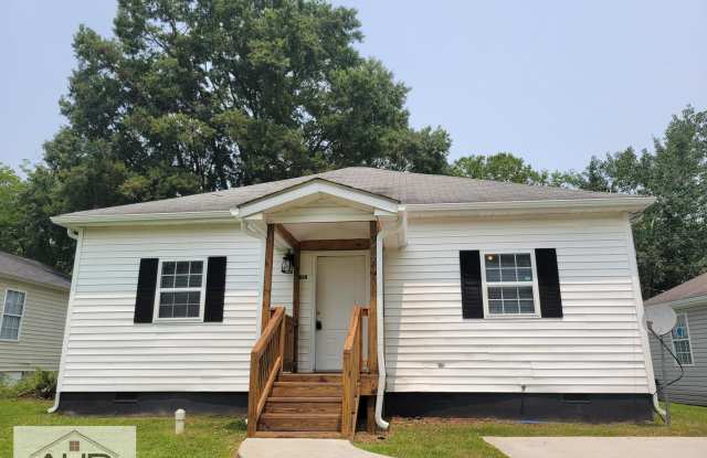 View this home today! Great 4 bedroom  1 Bathroom Home w/ Updated Kitchen  New Carpet - 814 Elizabeth Street, Burlington, NC 27217