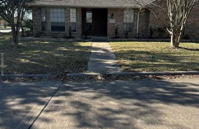 4022 Windswept Drive photos photos