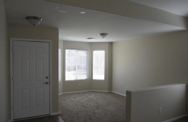 926 S 241ST Lane Gallery 3