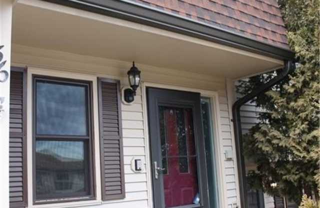 36 Tinsmith Crossing Gallery 2