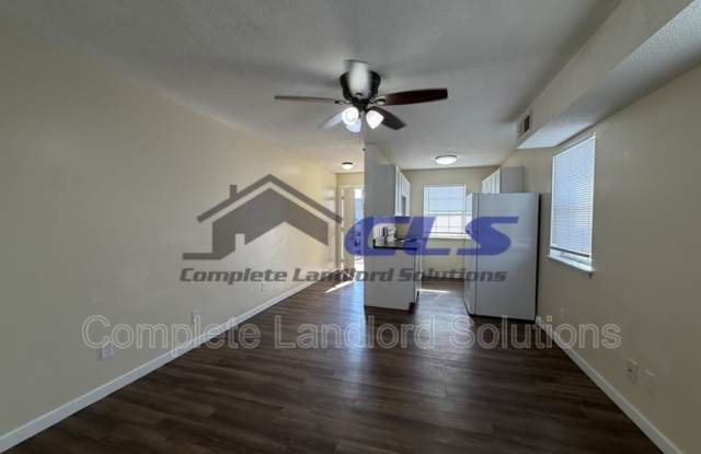 820 Poplar Street - 1 photos photos 820 Poplar Street - 1 photos photos