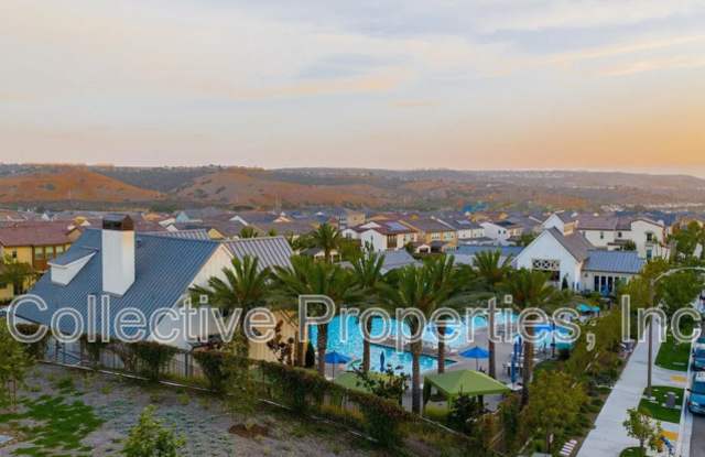 1925 Plaza Topacio - 127 photos photos