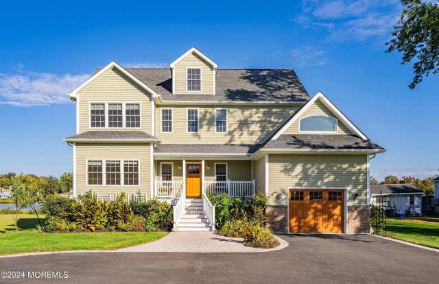 105 Horseneck Point Road Gallery 1