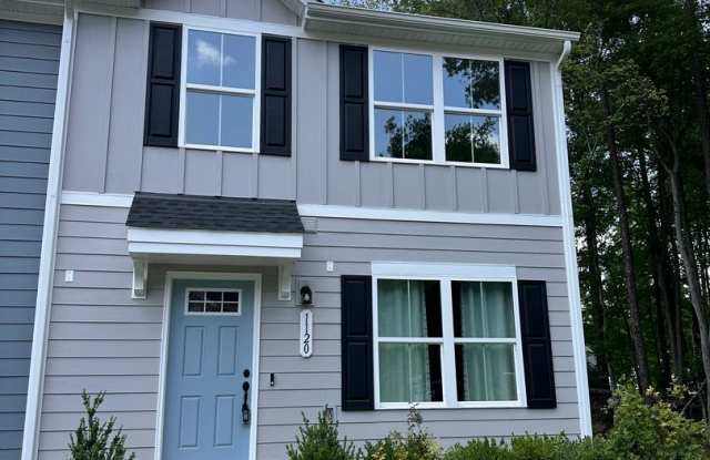 Discover Modern Living at Warwick Towns, 1120 Canterbury Ridge Road available NOW! photos photos