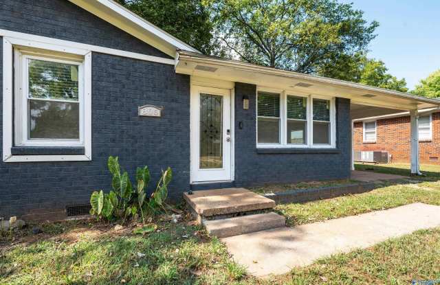 805 W Arbor Drive NW Gallery 4