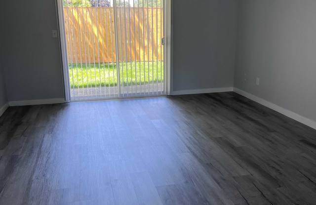 12815 Valley Avenue East Gallery 1