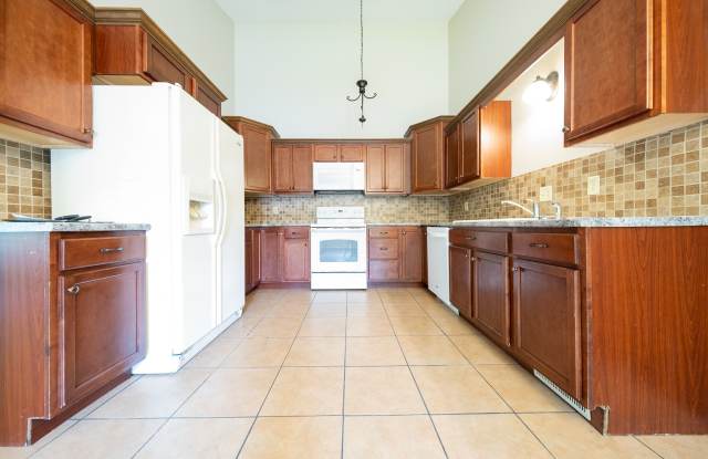 2802 Rolling Oaks Rd. - 2802 Rolling Oaks Road, Burnsville, MN 55337