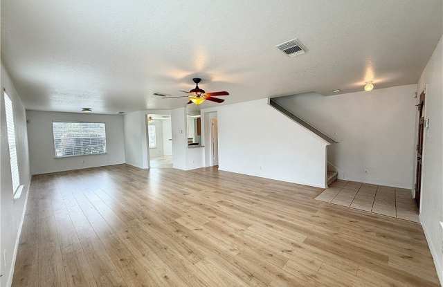 2051 Club Crossing Gallery 3