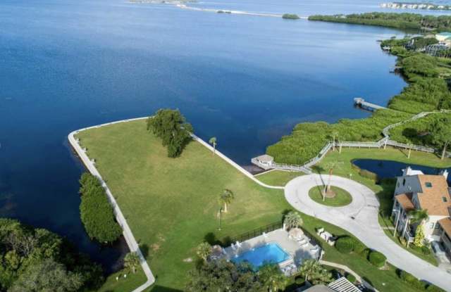 610 Windrush Bay Dr photos photos
