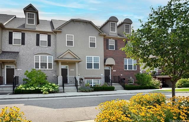 863 Barclay Circle - 863 Barclay Circle, Rochester Hills, MI 48307