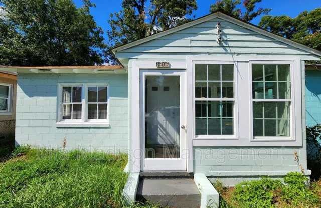 1206 Murphy Ave photos photos