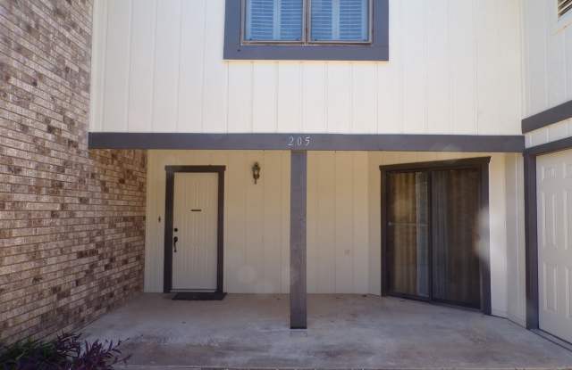 205 Muirfield - 205 Muirfield Street, Meadowlakes, TX 78654 205 Muirfield - 205 Muirfield Street, Meadowlakes, TX 78654