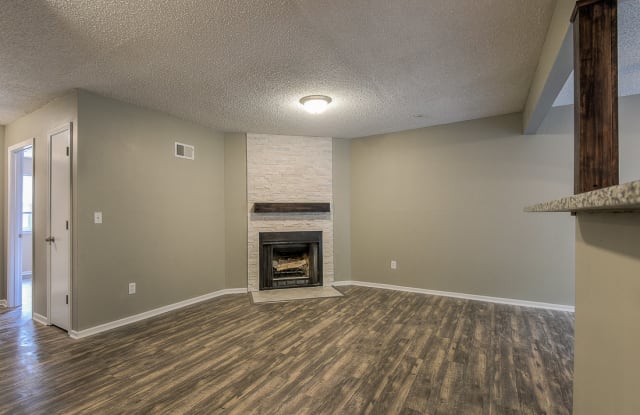 3002 Eaton St Unit 3002 - 3002 Eaton St, Kansas City, KS 66103
