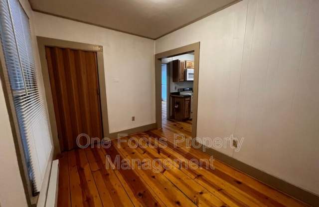 525 West Church Street photos photos