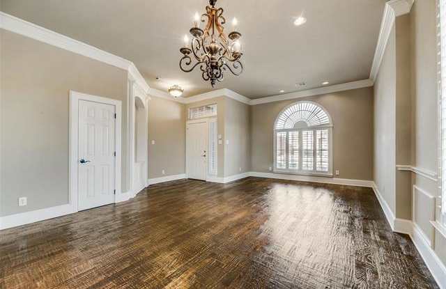 2501 Buttonwood Drive Gallery 3