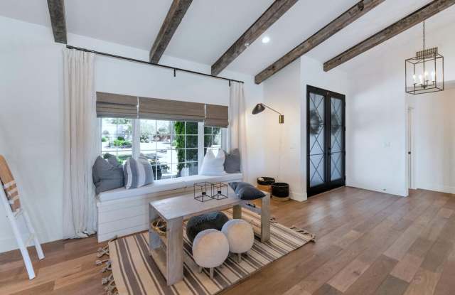 Rates Vary: $19,995 - $39,995 Gallery 4