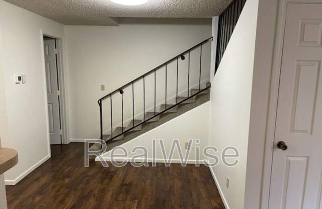 4282 Meadowbrook Court NE Gallery 4